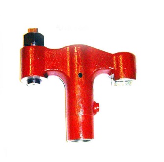 Valve cross arm assembly