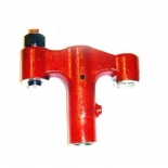 Valve cross arm assembly